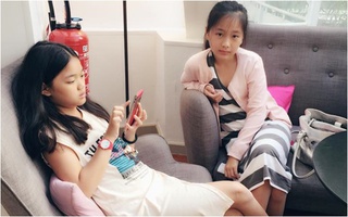 2 con gái nhà nữ ca sĩ này mới đúng là tiểu thư lá ngọc cành vàng 